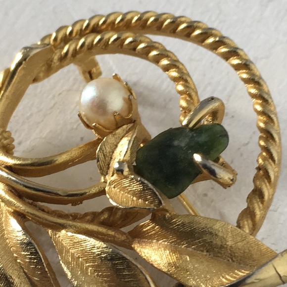 Vintage 1966 Sarah Coventry "Jade Garden" Pearl Brooch/Pin - Picture 4 of 9